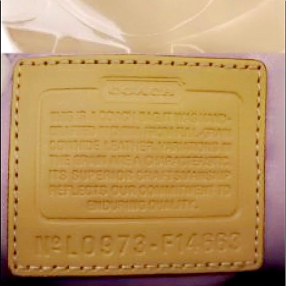 COACH F14663 RETIRED LEAH EMBOSSED TOTE - Picture 12 of 16